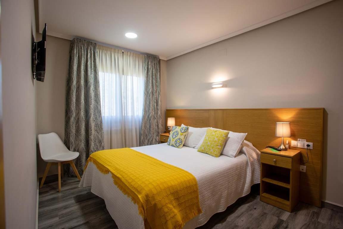 Pension Casa Antonio Pantón Dış mekan fotoğraf
